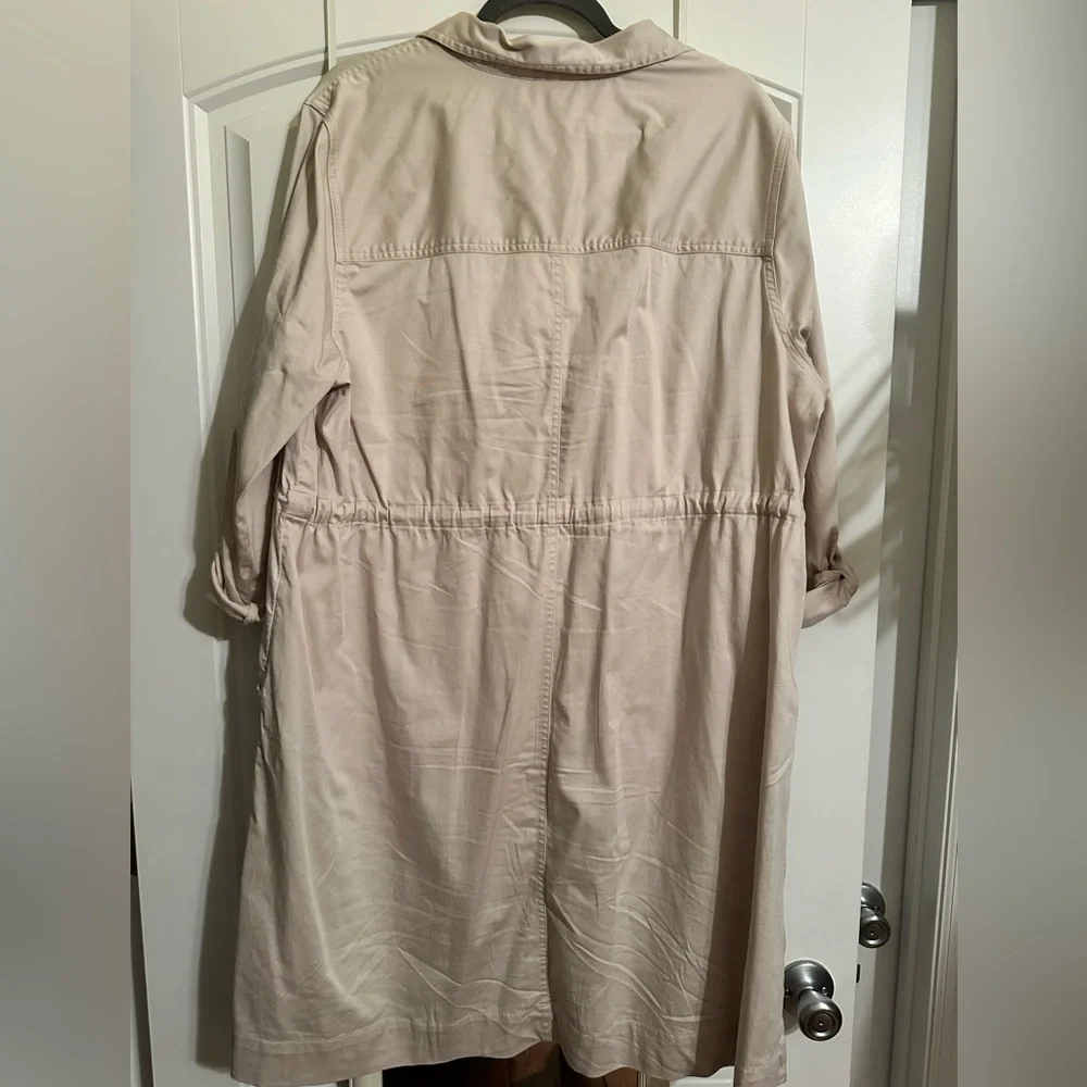 Size 2X Wonderly Beige Button-Up Midi Shirt Dress. Never worn! - Picture 2 of 5